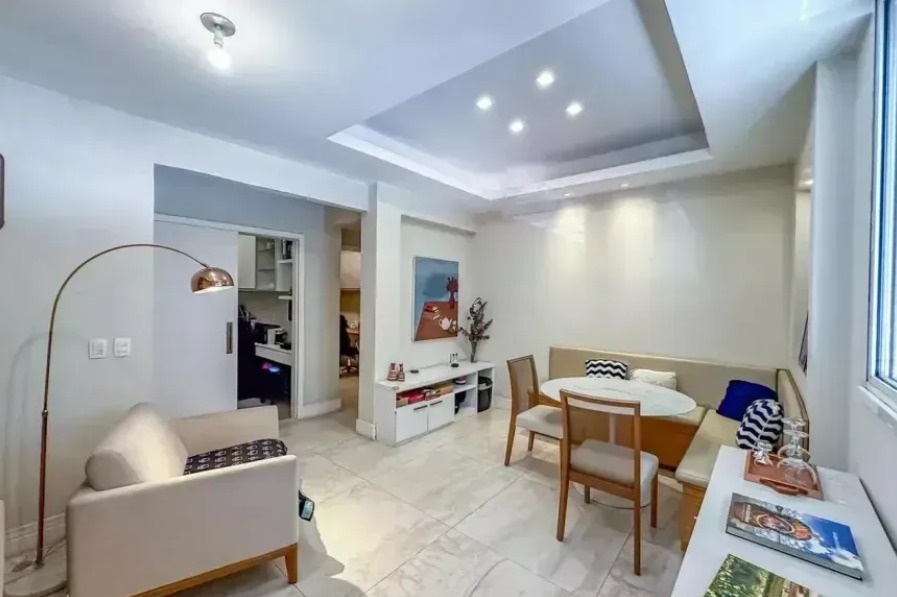 Encantador Apartamento de 87m² com 3 Quartos (1 Suíte) no Flamengo