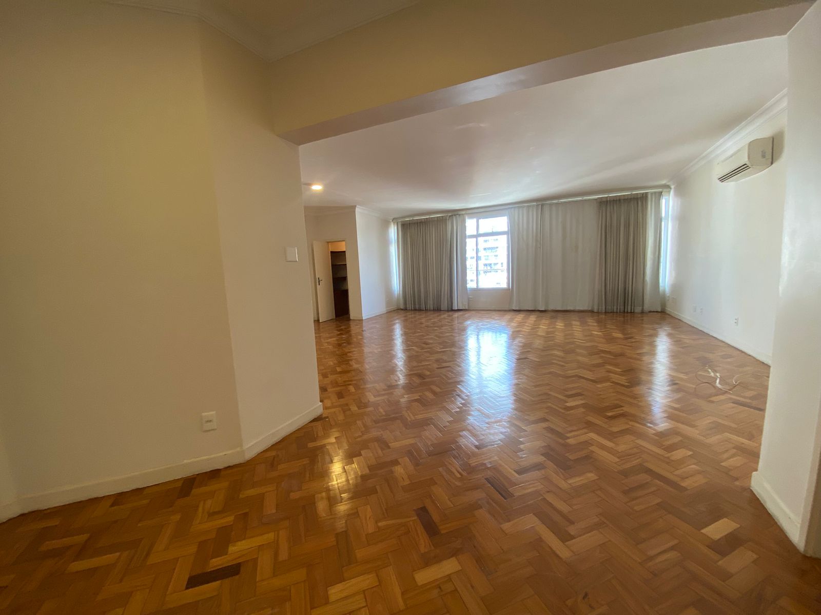 Apartamento com 3 Quartos à venda, 216m² - Flamengo